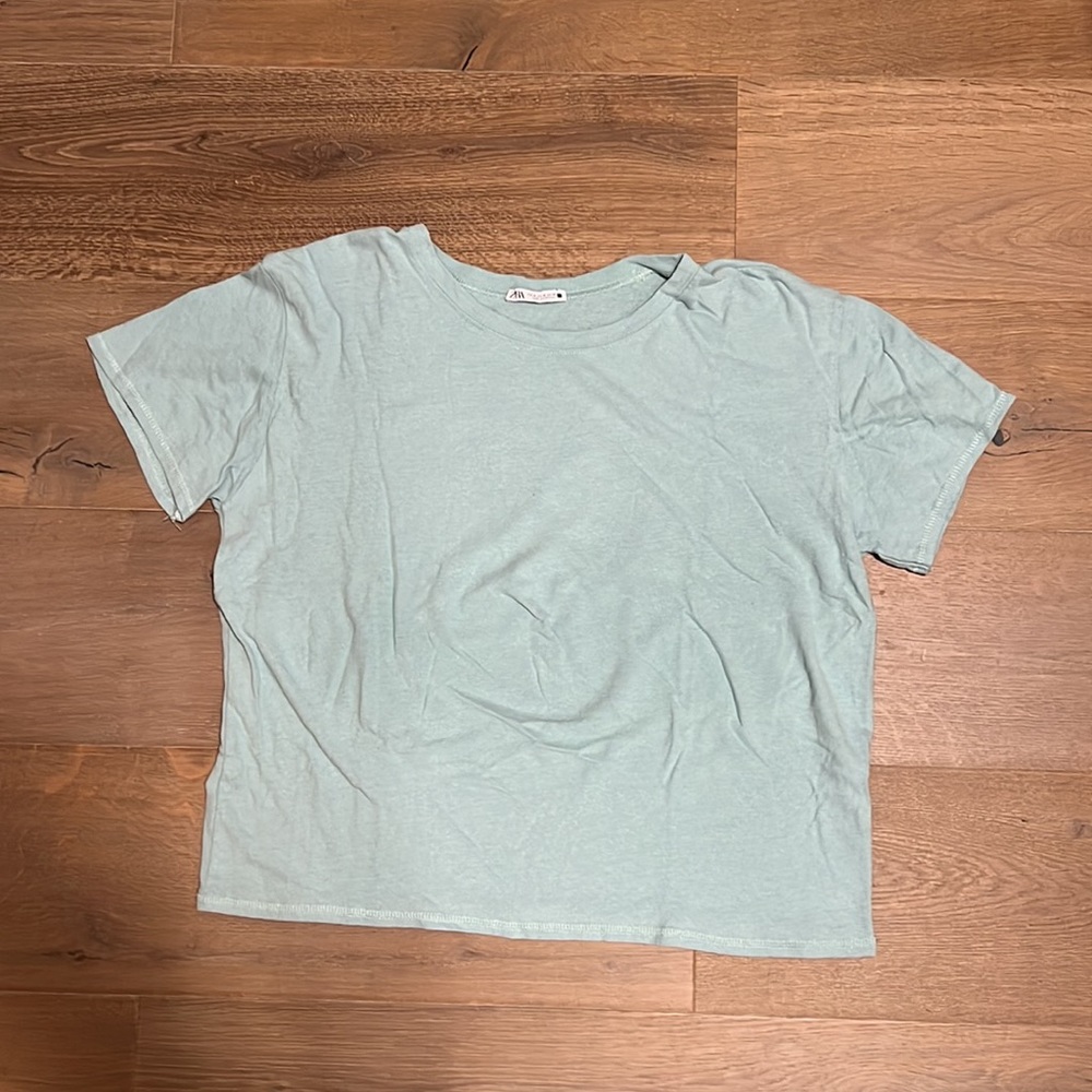 Zara tee
